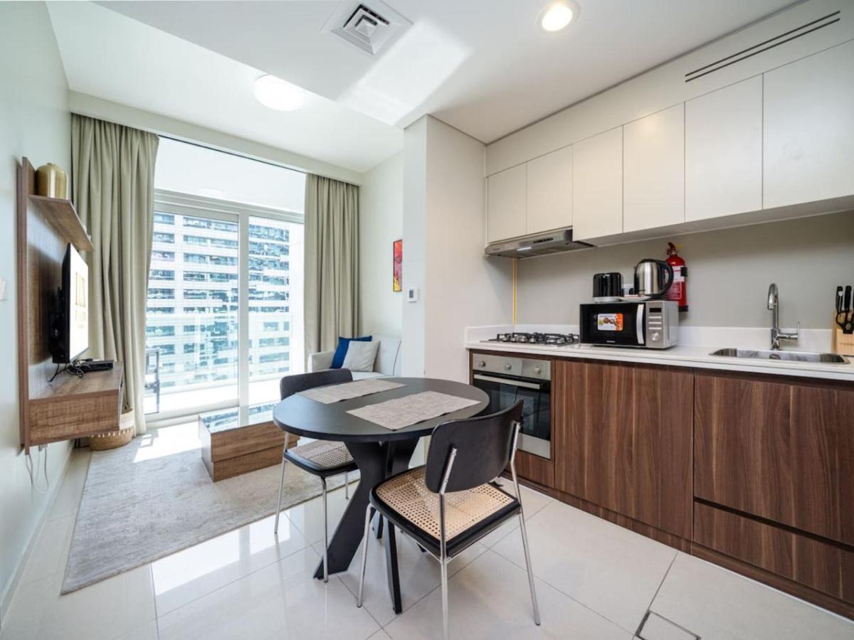 1 Bedroom Business Bay Bliss With A Canal View Apartment Dubai