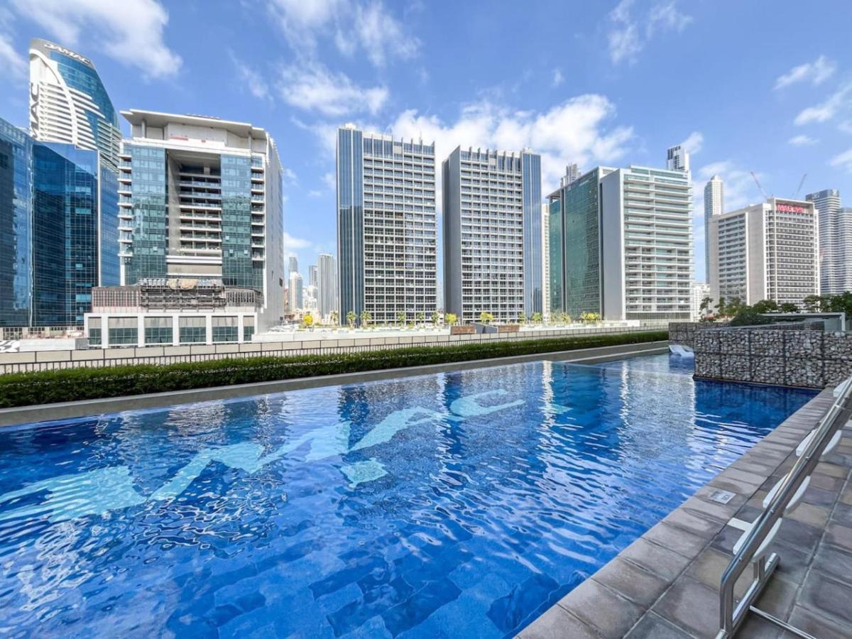 Apartment 1 Bedroom Business Bay Bliss With A Canal View *