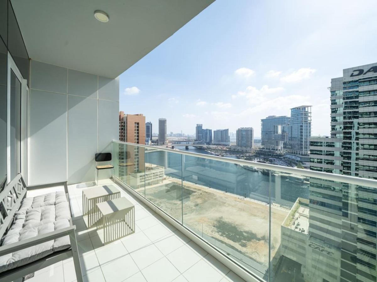 1 Bedroom Business Bay Bliss With A Canal View *